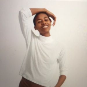 Everlane air turtleneck long sleeve shirt